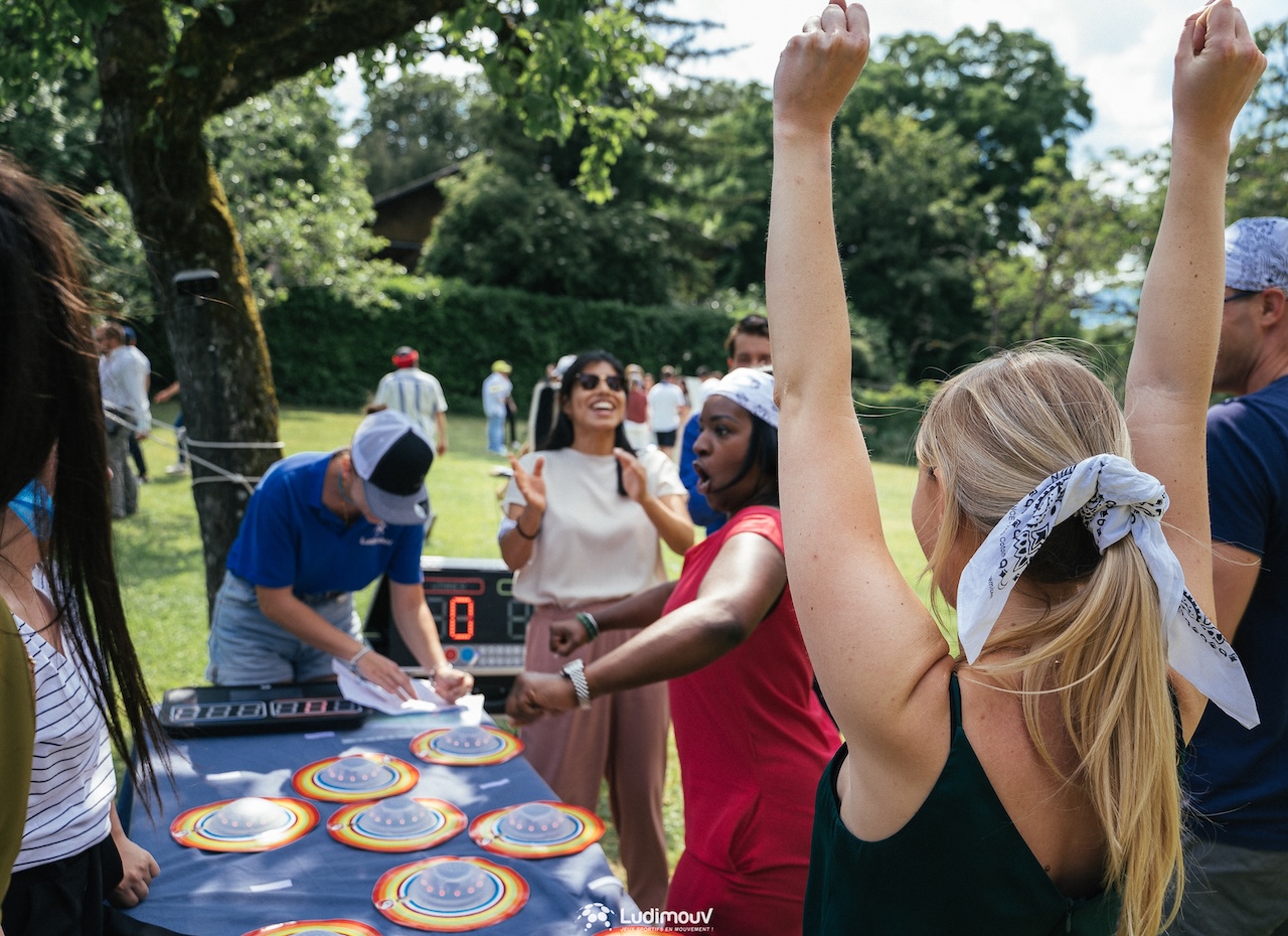 Table Interactive - Photo 3