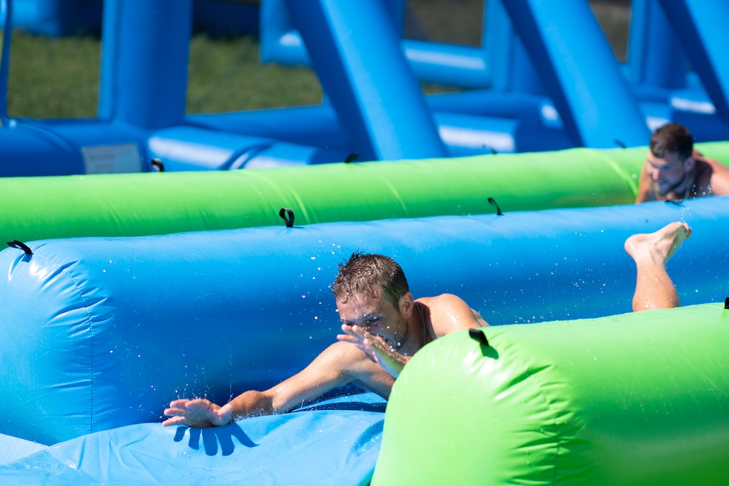 Ventrigliss Géant aquatique - LudiPlace Annecy été